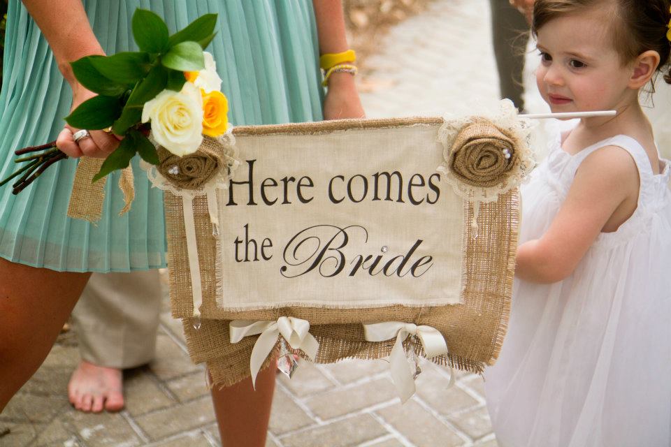 here come the bride sign #beach wedding